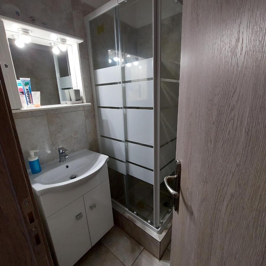 Yolanda Studios Pireus Exteriör bild