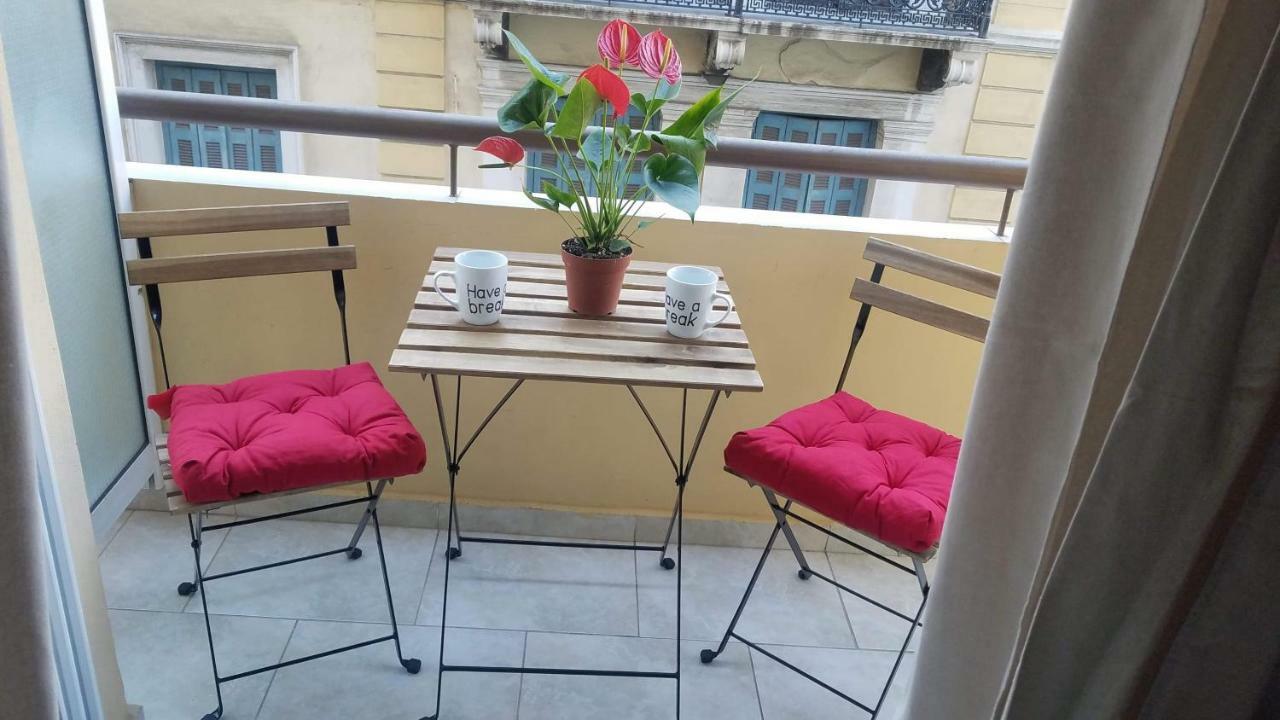 Yolanda Studios Pireus Exteriör bild